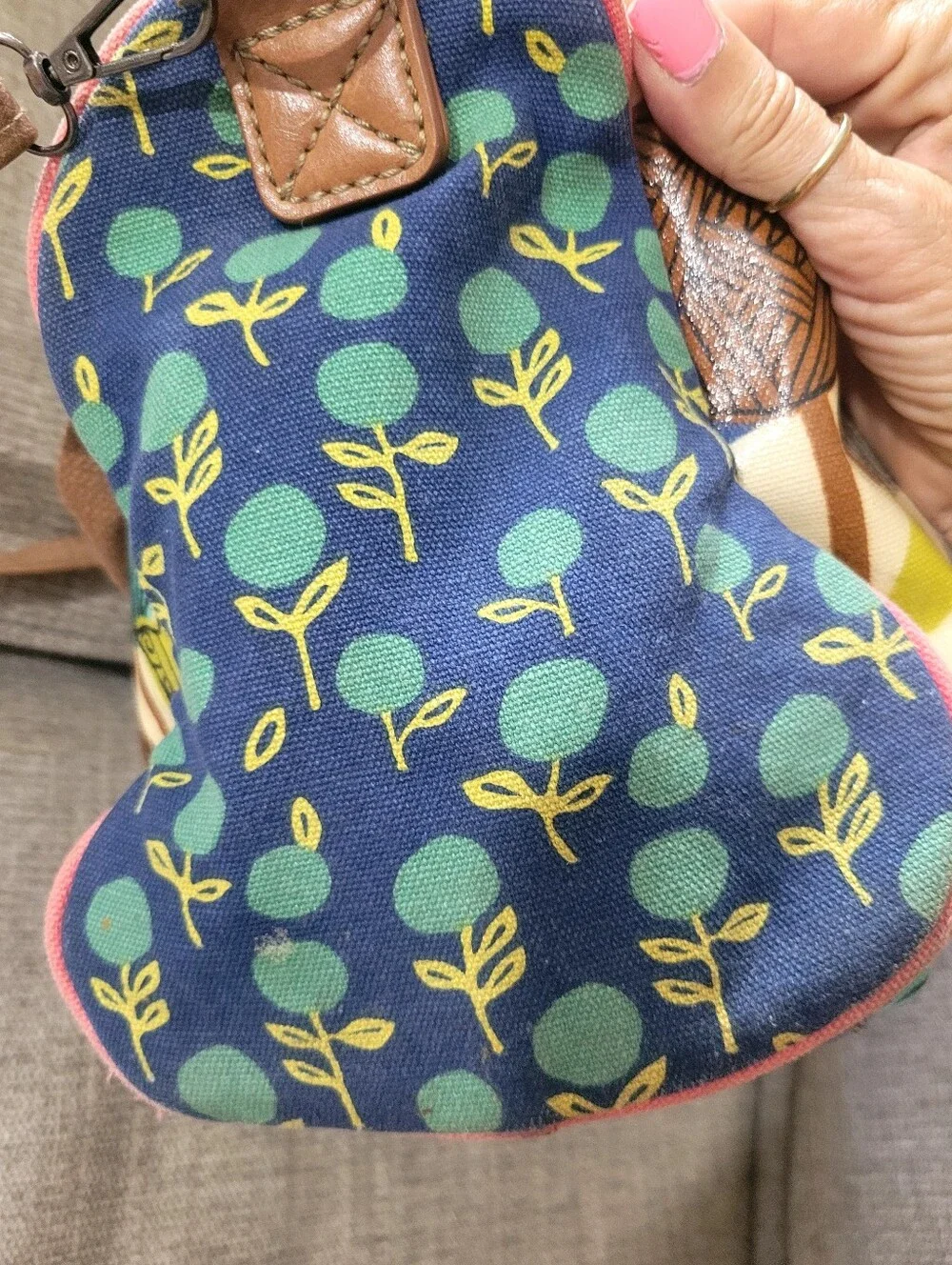Vintage Fossil-Canvas Floral Coated Zip Shoulder/Crossbody Bag